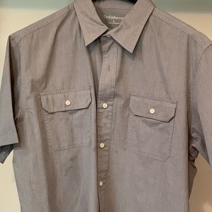 Short sleeve button down